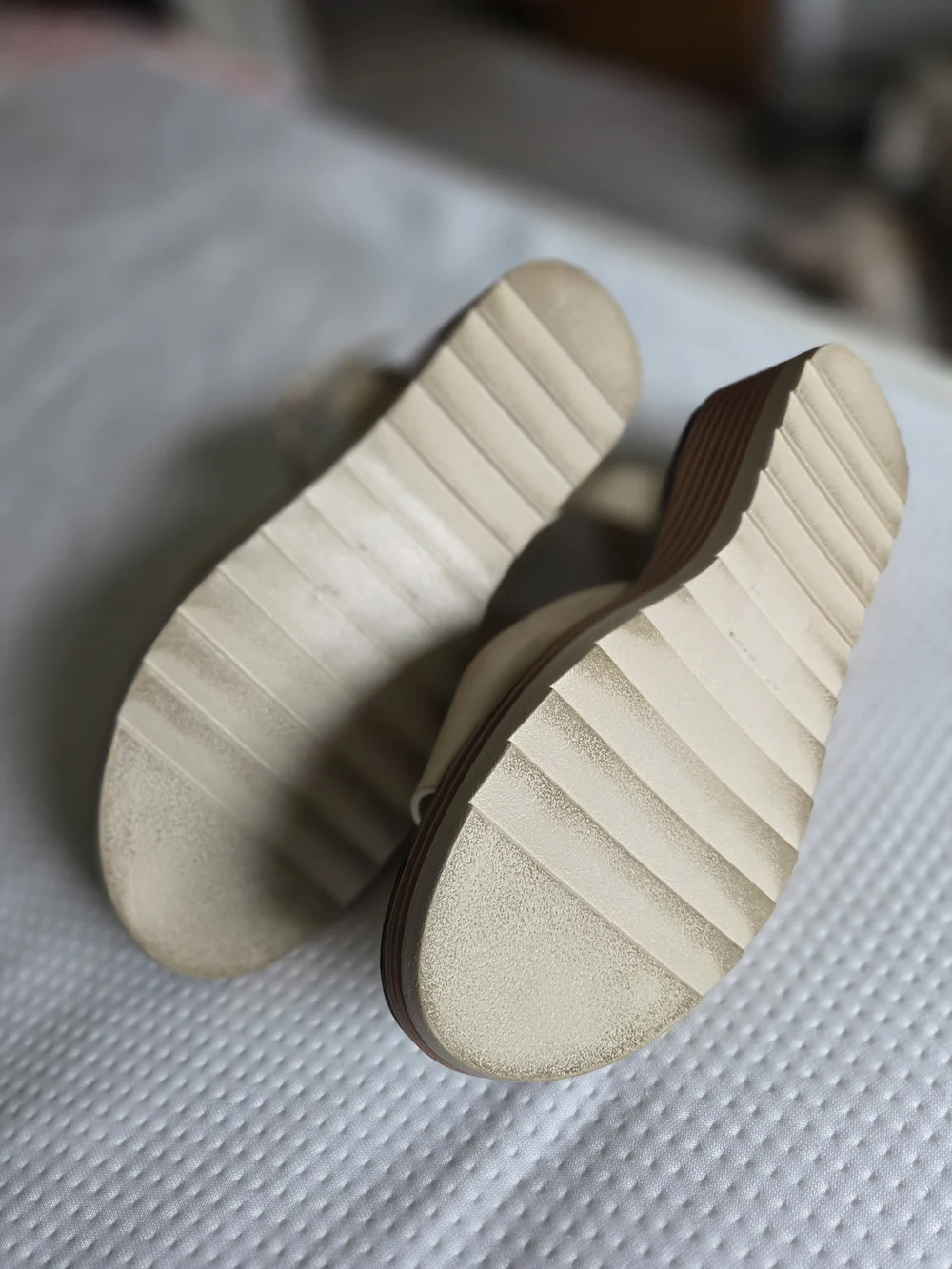 Pierre Dumas Cream T-Strap Sandals